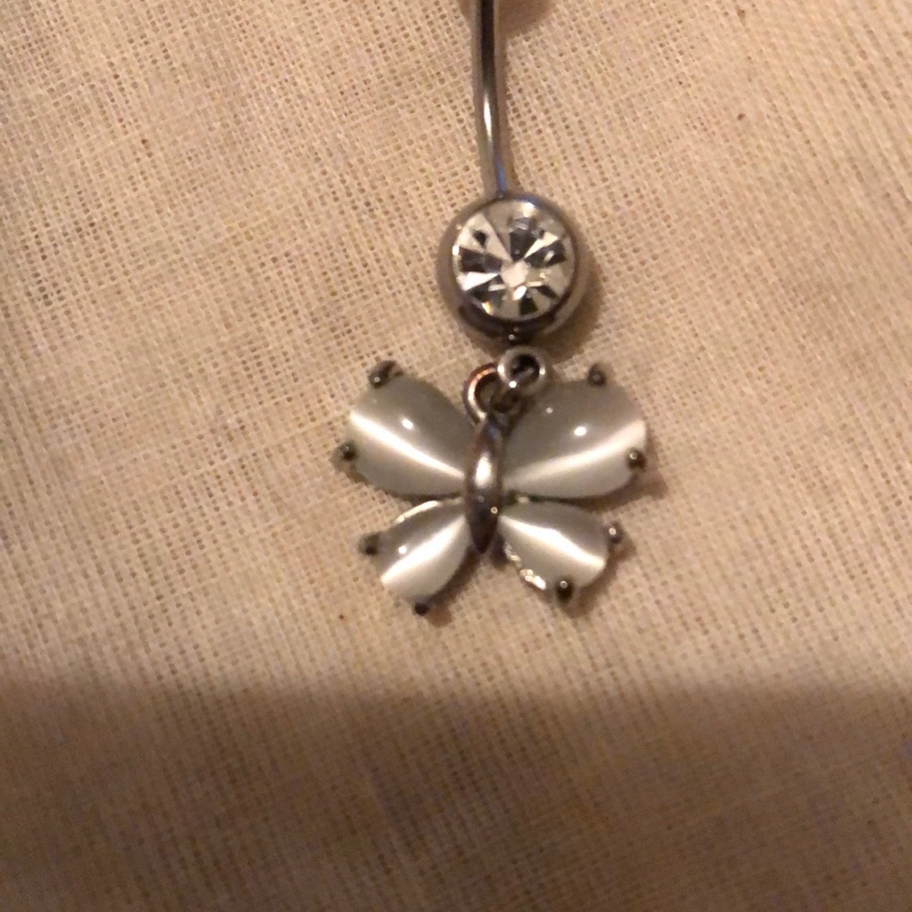 Butterfly belly button ring - Picture 2 of 3
